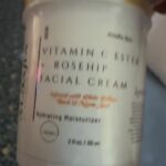 Roxanne Shanté Instagram - Don’t talk about my jar 🫙 just look at my skin I call this my don’t look like what I been through cream. It’s called the vitamin c rose hip cream oh and just put Shante in your code and she will take a little something off the price. Enjoy and don’t say I never told you nothing young women and men start early with the face it’s the only one you got @natashasomalia