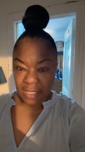 Roxanne Shanté Instagram - When you love you it shows. When you love someone or something more than yourself that too will show. Age gracefully with Grace and self love ❤️