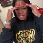 Roxanne Shanté Instagram - Yeah I messed up had a sip of soda but I am still on the move don’t forget to order your outfit and join the behind the scenes workouts and meetings We got this plzbelieveit You can subscribe here also Starting March 1 st