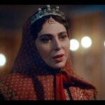 Roya Teymourian Instagram - . 🌟چهار روز تا آغاز قصه جیران . 💥رعنا آزادی‌ور در نقش تاج‌الدوله، یکی از همسران ناصرالدین شاه . آزادی‌ور در سریال عاشقانه جیران نخستین همکاری با حسن فتحی را تجربه می‌کند. . 🔺تهیه‌کننده: اسماعیل عفیفه 🔺نویسندگان: احسان جوانمرد و حسن فتحی ‌. ‏@filimocom ‏@jeyranseries_official