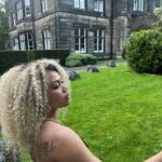 Ruby Barker Instagram - I’m gonna miss this place 🏰 moving out on Saturday 😢