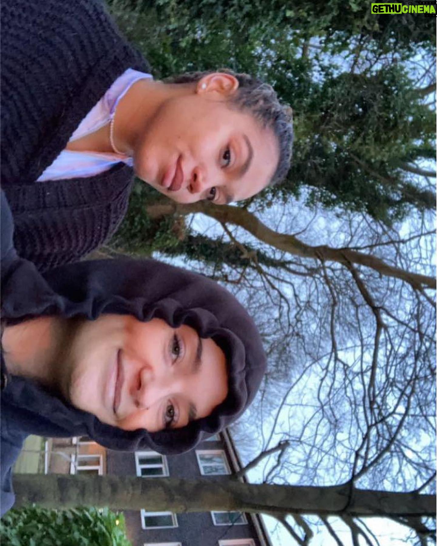 Ruby Barker - 2.4K Likes - Little sister appreciation post @alana_c3b love you bro 💜☝🏾🙏🏽