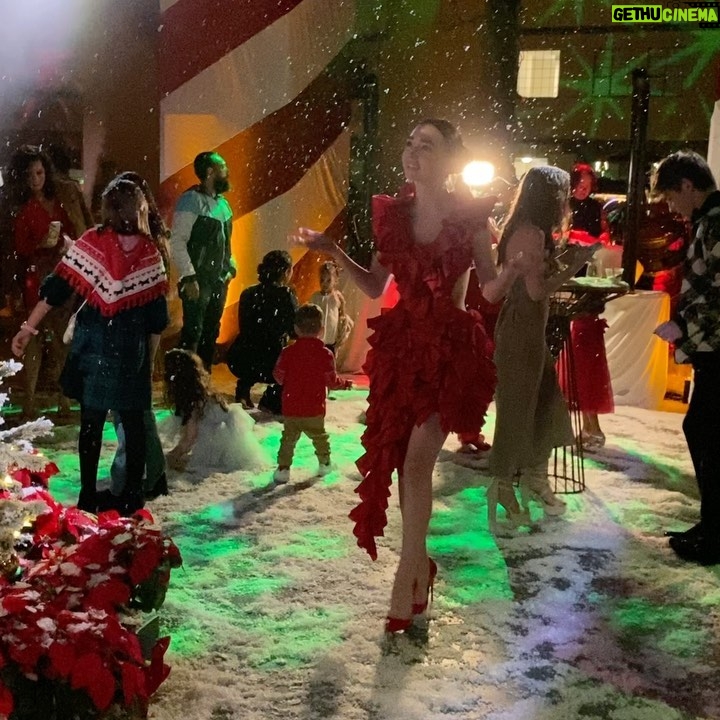 Ruby Jay Instagram - @thesantaclauses is out now!! Make sure to watch my talented, long-time friend @devintheactor and the rest of The Santa Clauses family on the first two episodes out now on @disneyplus ♥️ This was such an iconic project to have the opportunity to work on with so many lovely people including @austin.j.kane @elizabeth.mitchell.official and #elizabethallendick 🎄♥️ Stay tuned to see a familiar face later in the season ;) #thesantaclauses #disneyplus #outnow