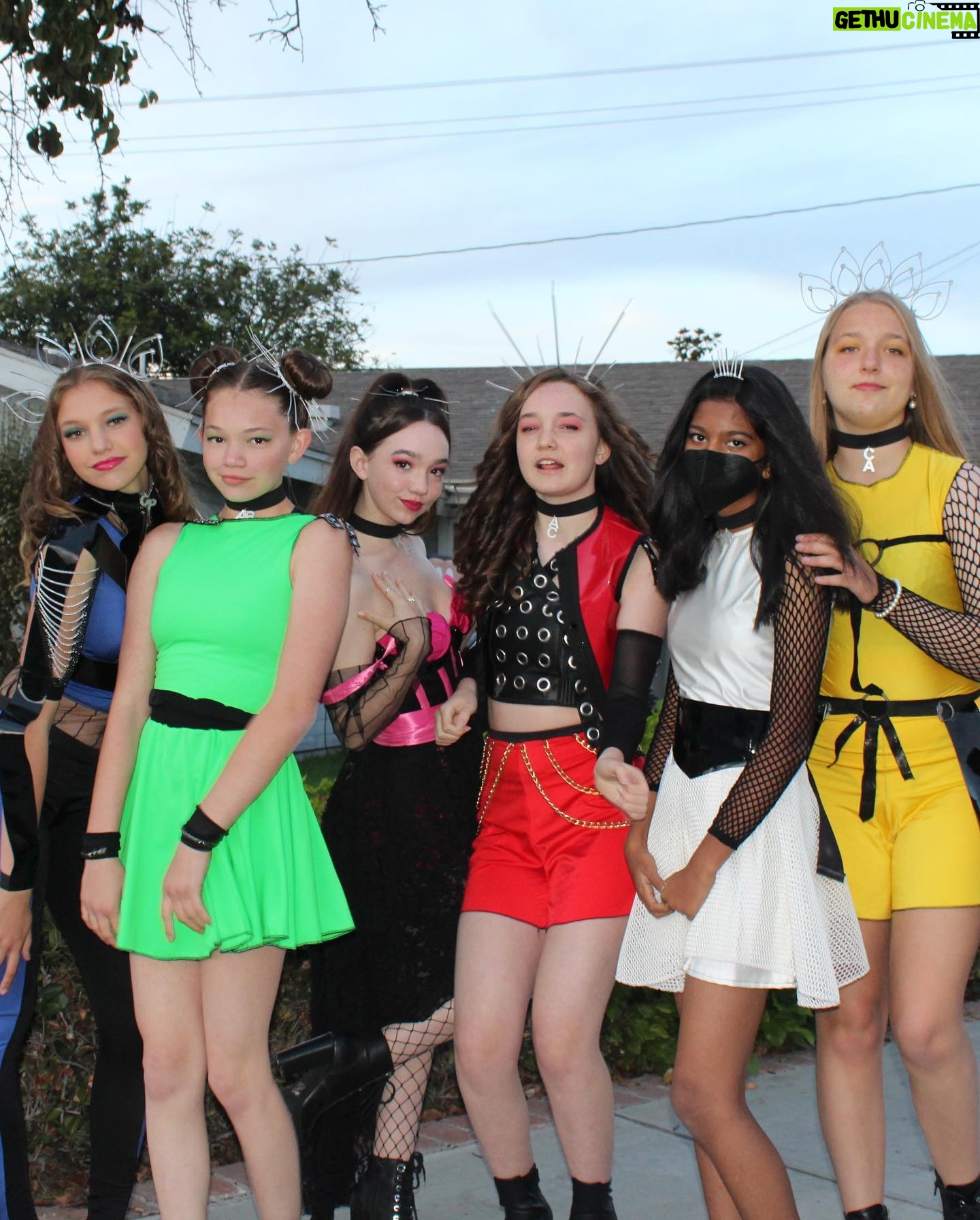 Ruby Jay - 28.2K Likes - the only thing you wanna do is 💋❤️
.
.
So fun fact, my sister Pearl @freckledpearly (the one in red) actually MADE all of these costumes for her and her friends this year!!