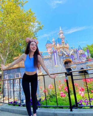 Ruby Jay Instagram - Disney Day 👑
.
Absolutely love these girls ♥️
