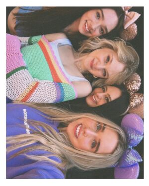 Ruby Jay Instagram - Disney Day 👑
.
Absolutely love these girls ♥️