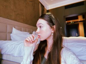 Ruby Jay Instagram - Let the freckles run wild 🐻💚
