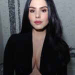 Ruby O. Fee Instagram - Hello LA, hello Golden Globes ✨ Thank you Team 🤍 Hair @justinemarjan Make up @kateydenno @viewpoint.pr @magdalena_sita @jodee.je 🤍 Photo @matthiasschweighoefer ♥️