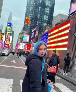 Ruby Stokes Instagram - Big 🍑 Sees the big 🍎. Hello ‘24