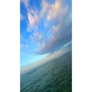 Rucha Inamdar Instagram - Chale chalo..chale chalo..

Travelling is food for my soul ❤️

#travel #love #happiness #traveldiaries #foodforsoul #ilovetravel #beauty #beach #bluewater