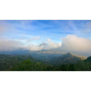 Rucha Inamdar Instagram - Me with Mount Agung..

#activevolcano #mountagung #bali #indonesia #lehangansweet #clouds #montain #bluesky #ruchainamdar