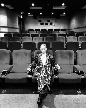 Ruka Matsuda Instagram - 映画『レディ加賀』全国公開中です！
映画公開に伴って取材をして頂いた記事がたくさんあがっています◎
裏話も盛りだくさんです、ぜひご覧ください！

取材&都内先行舞台挨拶時の衣装です！
ジャケット、パンツ  @shiroma_official
リング　@cujacu
ネックレス　@blueta1handmade
ピアス　@petit_ami34
.
#レディ加賀 #加賀温泉