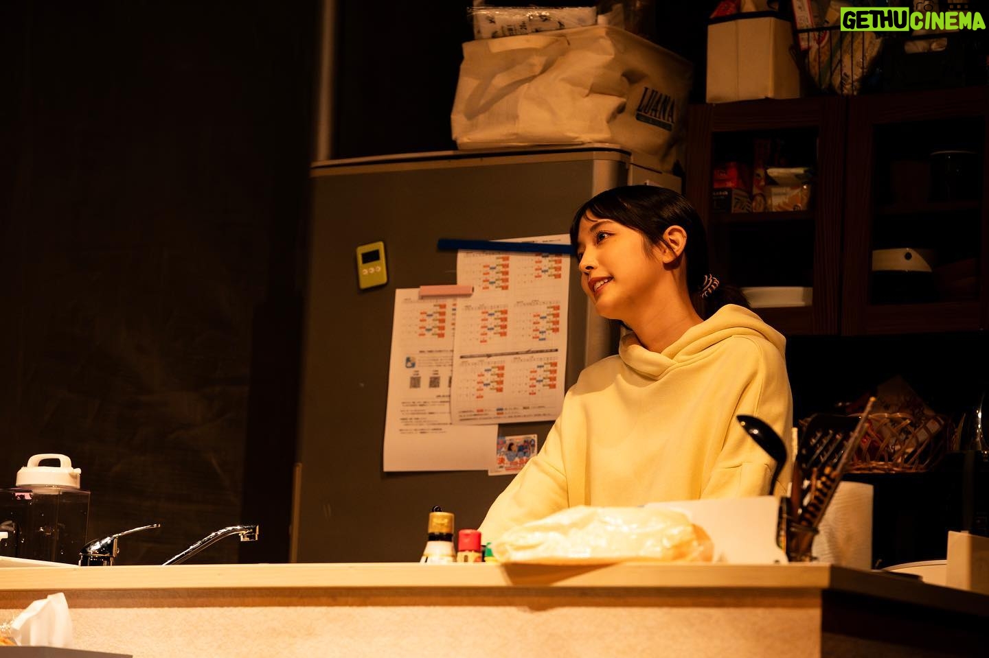 Ruka Matsuda Instagram - 舞台『トータルペイン』 折り返しまして、今日含め残り7公演となりました! どう死んでいくかをテーマにしたファンタジー(?)、今日まで中止になる事なく無事にお届けできている事に感謝です🌷 日々いろんな方から感想が来ていて、とても嬉しい限りです☺️ 10/29まで赤坂レッドシアターにてお待ちしておりますね、当日券もございますのでご興味持って頂けましたら是非いらして下さい! <出演者> 松本紀保 小西成弥 松田るか 佐瀬弘幸 田野聖子 <公演スケジュール> 10月 19日(木) 19:00 20日(金) 19:00 21日(土)13:00/18:00 22日(日)13:00/18:00 23日(月)休演日 24日(火) 19:00 25日(水) 19:00 26日(木)14:00/19:00 27日(金)14:00 28日(土)13:00/18:00 29日(日)13:00 <スタッフ> 作・演出:谷碧仁 舞台監督: 渡邊歩・藤本貴行 美術:向井登子 照明:若原靖 音響:田上篤志(atSound) 音楽:三善雅己 衣装:小泉美都 ヘアメイク:美ヶ原美々 宣伝美術:圓岡淳 制作:MIMOZA