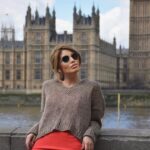 Ruken Demirer Instagram - #London #tbt ✨
