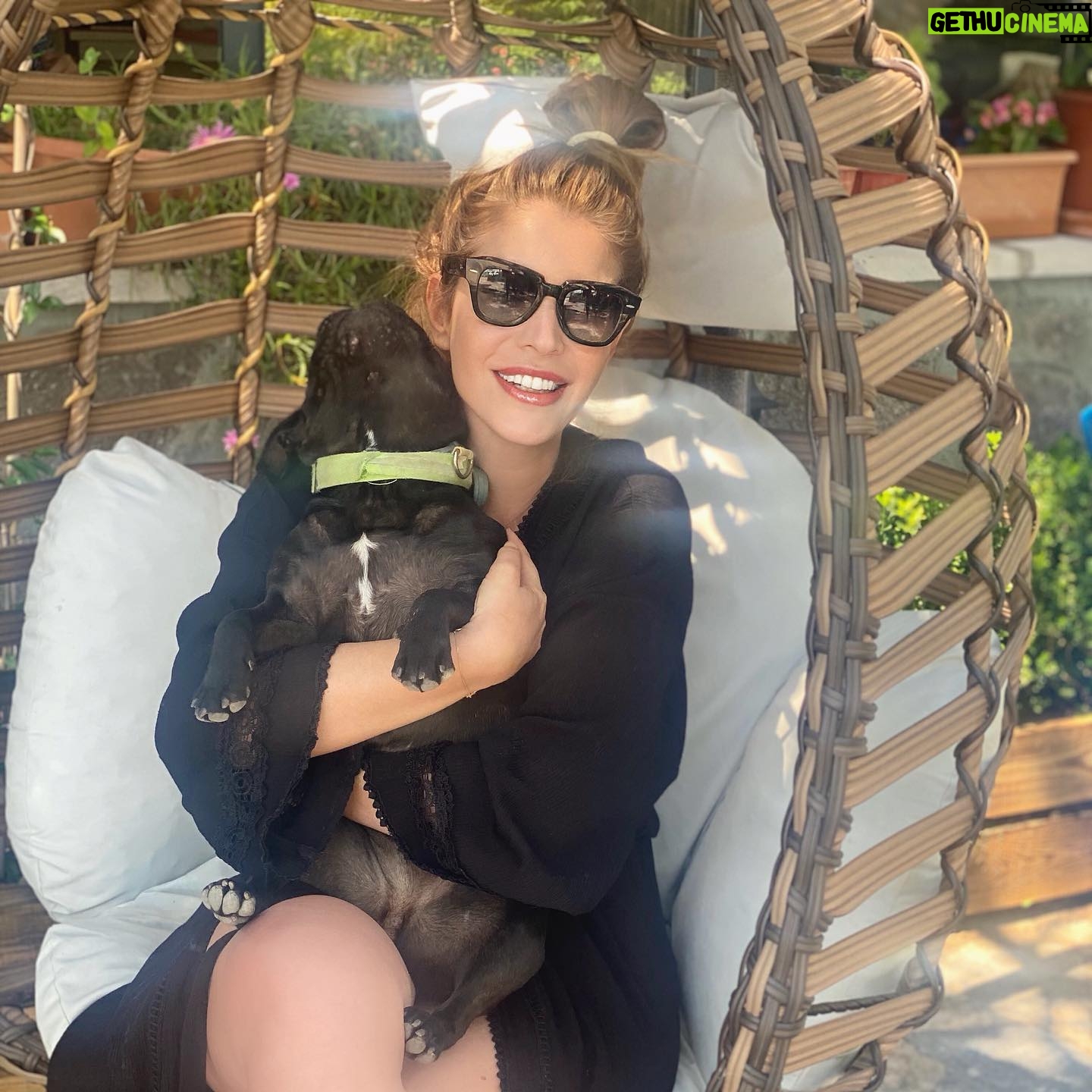 Ruken Demirer Instagram - En sevdiğim arkadaşlarım || My favorite friends 🐶♥️ #haveaniceday 🌸