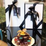 Ruken Demirer Instagram - “Babalar Günü”nde babaları biraz şımartalım|| On Father's Day, let's pamper them a little 🫶🍒 @marieantoinettechocolatier ✨ #vrai chocolat #realchocolate 👌🏼