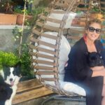 Ruken Demirer Instagram - Tatil bitti😅 Bu güzel arkadaşlarımla iyi haftalar diliyorum hepinize || Vacation is over. I wish you all a good week with these beautiful friends 🐕🐕♥️