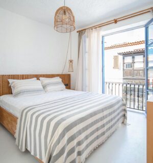 Ruken Demirer Instagram - Hacımemiş’in en keyifli lokasyonunda bulunan çok sevdiğimiz, Kurabiye Otel bu sezon yenilendi! 

Minimal dokunuşların doğanın tüm tonlarıyla buluştuğu yeni yüzüyle @kurabiyeotel sizleri bekliyor… 🍃Benden söylemesi ☀️#rukenontheroad 💙 || Our favorite @kurabiyeotel , located in the most pleasant location of Hacımemis, has been renewed this season!

Kurabiye Hotel is waiting for you with its new face where minimal touches meet all the tones of nature… 🍃 #rukenontheroad 🌸