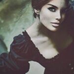 Ruken Demirer Instagram - “Yüksek sesle konuşanlar, ince ve hassas konuları düşünemezler. Sürekli bağırıp çağıranlar, sessiz insanları anlayamazlar. “|| “Those who talk loudly cannot think about subtle and sensitive issues. Those who constantly shout cannot understand quiet people.” #swipeforcloseup ✨