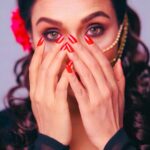 Runa Khan Instagram – “Hey señorita”…🌺

👗- Stride
💄- Farhana Chaity
📸- Nasir Uddin Yeasin

#runakhan