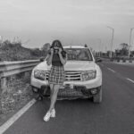 Rupali Wakode Instagram - Golden Hour 🌞 #rupaliwakode #sunset #mobilephotography #goldenhour
