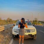 Rupali Wakode Instagram - Golden Hour 🌞 #rupaliwakode #sunset #mobilephotography #goldenhour