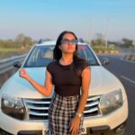Rupali Wakode Instagram - Golden Hour 🌞 #rupaliwakode #sunset #mobilephotography #goldenhour