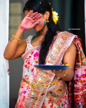 Rupali Wakode Instagram - Happy Holi In Advance 🥳

📸 - @omu_photography 

#holiphotography #holitheme2024 #holishoot #rangpanchami🎨 #pune #rupaliwakode