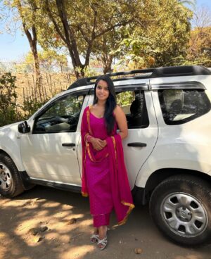 Rupali Wakode Instagram - Gulabi 💓💓💓

#mobilephotography #gulabi #rupaliwakode