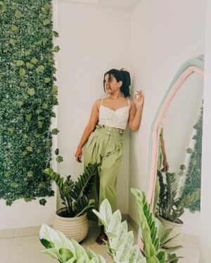Rupali Wakode Instagram - Just a girl who decided to go for it 💜

#pinterest #perfect #ａｓｔｈｅｔｉｃ #asthetic #vibes #home #mycorner #mirrorselfie #mirrorcorner