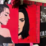 Ruth Lorenzo Instagram – Celebramos un año de “La Reina”. Mi proyecto más personal con el que todo cambió y se abrieron nuevos caminos para crecer en libertad. ¿Qué supuso para ti este EP?
Os leo ❤️🔥🦂👑
RL
