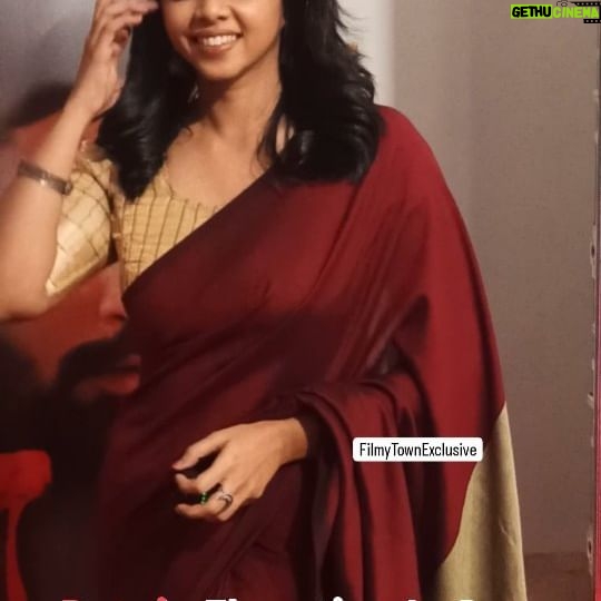 Rutuja Bagwe Instagram - #rutujabagwe Flaunting In Saree At Trailer Launch Of #songya Marathi Film..| . . . #rutujabagwe #rutujabagawe #rutujabagwefc #marathiactress #marathifilm #songya #rutujabagwe_actress😘✌️