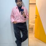Rutuja Bagwe Instagram – काल स्वतःला प्रमुख भूमिकेत मोठ्या पद्द्यावर पाहिलं 😃🥹
“लंडन मिसळ” नायिका/नायक म्हणून माझा पहिला चित्रपट
Thank a ton @sureshgpai @jalindar.kumbhar @abinternationalfilms माझ्या कामावर विश्वास ठेऊन अदिती/आदित्य हया भन्नाट व्यक्तिरेखा साकारण्याची मला संधी दिलीत ❤️
@sharmilarajaramshindeactor Thanks a ton dear
खूप शिकायचय ,खूप प्रवास कारायचाय लांबचा पल्ला गाठायचाय पण सुरुवात झाली ह्याचा आनंद आणि अभिमान आहे 😇