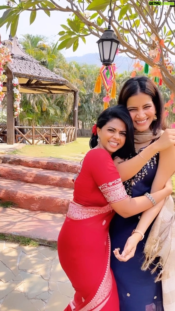 Rutuja Bagwe - 10K Likes - #reelitfeelit 👭
@aakankshagade you make me happy ❤️😘
v.c @bendre.karan ❤️🤗 aamhala sahan kelya baddal aabhar 😜🙏