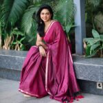 Rutuja Bagwe Instagram - Peaceful mind Grateful heart 😇 Saree @pratipadaclothingofficial #saree #sareelove #love #happy #peace #kind #smile #happyme #rutujabagwe