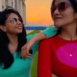 Rutuja Bagwe Instagram - @aakankshagade tu dance kar me majja karte 😜 V.c talent ki dukan @anaghaa_atul 😘 #réel #reels #reelsinstagram #reelitfeelit #friends #funtime #happytime #peace #rutujabagwe