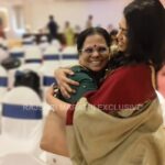 Rutuja Bagwe Instagram - 'सोंग्या' चित्रपटाच्या ट्रेलर लाँचला अभिनेत्री ऋतुजा बागवेच्या आईबाबांनी लावली हजेरी!❤️⚡ @rutuja_bagwe #SongyaMovie #सोंग्या #TrailerLaunch #RajshriMarathiExclusive