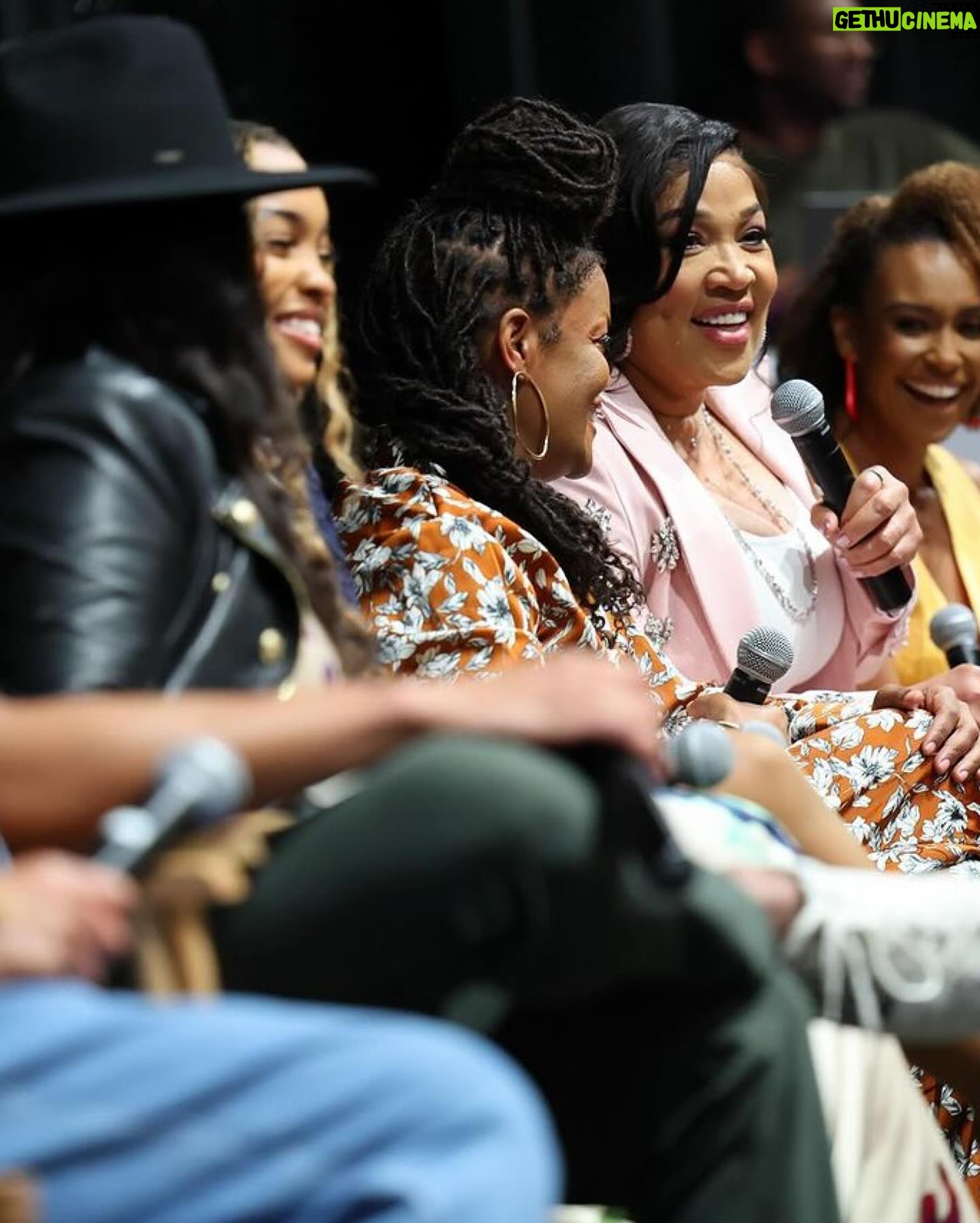 Ryan Michelle Bathe - 2.5K Likes - My friend @yvettenicolebrown is a light, a talent, and a teacher. And she’s funny!! She asked me to moderate a screening of her show, hosted by my forever mayor @karenbassla! #actyourage premieres tonight on @netflix!!!!!!!!!