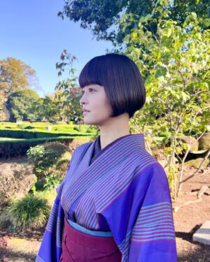 Ryoko Kobayashi Instagram - .
NHK連続テレビ小説「虎に翼」
久保田先輩、みてるよーって
沢山声をかけていただき嬉しい限り。
毎日に必死すぎて撮影オフショットが少ないのですが、
マネージャーさんが撮ってくれたものをぽちぽちと。
4枚目はご愛嬌🍜

まだまだ奮闘しますので、
暖かく見守って頂けたらと嬉しいです。

#虎に翼 #虎に翼🐯