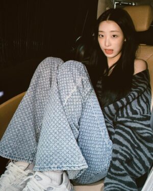 Ryu Da-in Instagram - 류금쪽✌🏻