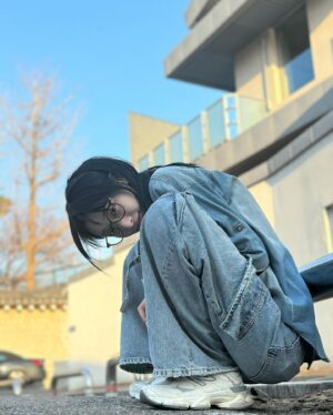 Ryu Da-in Instagram - 나들이✌🏻
