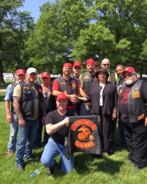 S. Epatha Merkerson Instagram - This photo was taken May 28, 2016. I was visiting Arlington Cemetery and the resting place of Justin Davis.  I’d never been to the cemetery but was in DC for the #NationalMemorialDayConcert #PBS and was given a tour. For the concert I spoke the words of Paula Davis, Justins’ mother. Paulas’ only child was killed in Afghanistan. I met this group of military men  #The LongIslandLeathernecks. They were there to honor one of their own; a son who had died in Afghanistan. I will always remember them and the ease in which they told stories of their experience of war. I am in DC today to speak the words of Patricia Magee who lost her son Anthony in Afghanistan. We must honor and celebrate the families, our active duty military and those who paid the ultimate sacrifice. #PBS #MemorialDayConcert May 28,2023 Join us tonight 8/7central