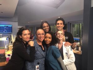 S. Epatha Merkerson Instagram - The gang is ready for tonight’s episode. #season5 #episode502
#nbcchicagomed #nataliemanning #sharongoodwin #aprilsexton #elsacurry #maggielockwood #crockettmarcel