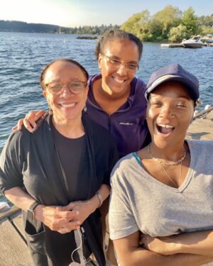 S. Epatha Merkerson Instagram - Here we go! #Seattle #LakeWashington #crew #3continents #dawn #yolonda #lindiwe #desmondsnothereanymore #hollyshorts