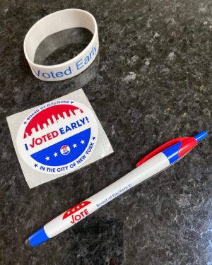 S. Epatha Merkerson Instagram - Tracking my ballot I mailed almost 3 weeks ago for the past 4 days...no go! So I got up at 6:30 this am and cast my vote in person. #BLUE