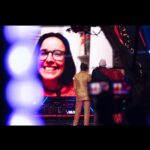 Sónia Tavares Instagram – O Natal tem mesmo que ser em família❤️
Esta grupeta incrível deu o máximo para vos trazer o melhor dos serões, por isso, não percam, hoje à noite, o  @thevoiceportugal especial de Natal.  Há surpresas e chicolates 🥲🎄✨

Beijos fofos no coração de @catarinafurtadooficial 
@saracorreiafado 
@fernandodaniel 
@antonio.zambujo e 
@catarinabmaia 
 Vos quero muito, meus amigos 🥰😜✨

@shineiberia 
@rtppt 

O fatinho é do incivel @carlos_gil_designer