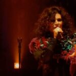 Sónia Tavares Instagram - HOJE À NOITE - @rtppt 22:30 THE GIFT NO COLISEU DOS RECREIOS Estou aos gritos para não se esquecerem Eu estava lá e gostei muito, a senhora da peruca do Marquês de Pombal é muito simpática. Ou simpático, ainda não percebi, que a voz é um bocado coiso. E diz mutubrigada, mutubrigada!!! @thegiftofficial