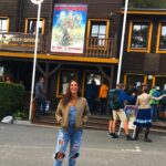 Sıla Şahin Instagram - 2017 am Kalkberg in Segeberg , nach 7 Jahren habe ich wieder die Ehre ! Ich freue mich auf den Sommer #sevenyearsago #winnetou #freilichttheateramkalkberg #happygirl #liebegehtraus