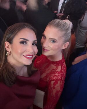 Sıla Şahin Instagram - Red Night Campari & Bunte @bunte_magazin @bunte_newfaces 
#berlinale2024 #whatanight
Styling by @ninajensenstyling 
Hair&Makeup @be_beauty_berlin