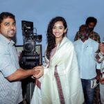 Saanve Megghana Instagram - Here’s your Telugu Ammayi doing her Tamil debut!! Need all your wishes and blessings for our film! 🙌❤️ @cinemakaaran_off @rajeshwarkaliswamy @manikabali87 @guru_somasundaram #tamil #tamilcinema #newfilm